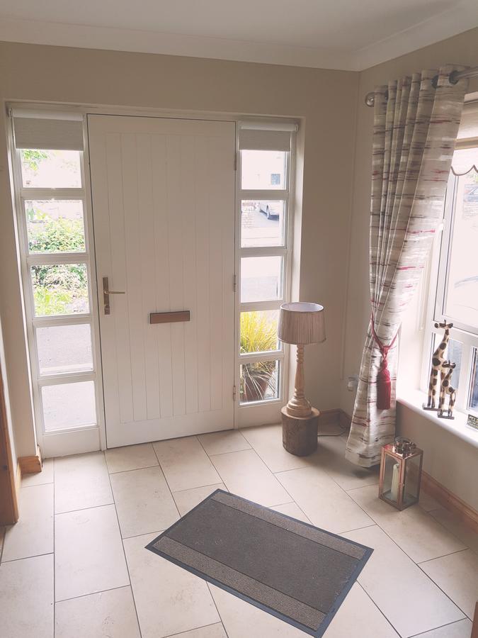 Simbavati B&B Ballina  Eksteriør billede