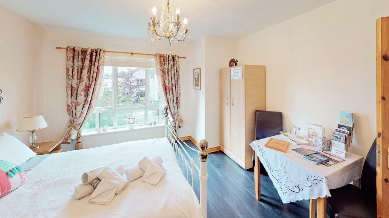 Simbavati B&B Ballina  Eksteriør billede